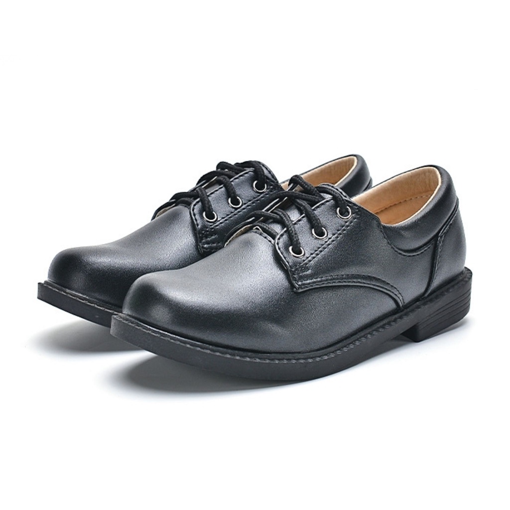 ภาพหน้าปกสินค้ารองเท้านักเรียนชายแบบผูกเชือก นักศึกษาชาย เป็นรองเท้าหนังสีดำ คุณภาพดี School Shoes For Boys 27-45