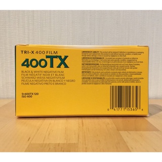 ภาพขนาดย่อของภาพหน้าปกสินค้าฟิล์มขาวดำ 120 Kodak Tri-X 400 120 1ม้วน ฟิล์มถ่ายรูป 400TX Black & White Film จากร้าน blkfilm บน Shopee ภาพที่ 2