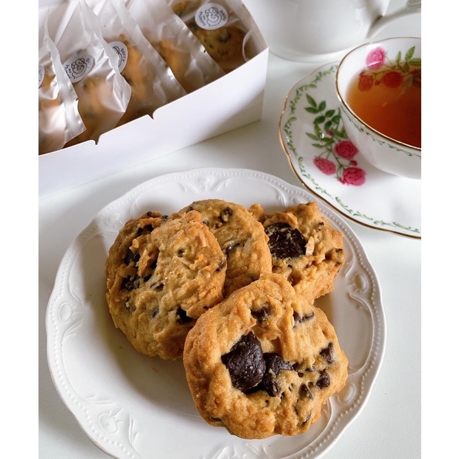 คุกกี้อัลมอนด์กรอบช็อกโกแลต-almond-crispy-chocolate-cookies