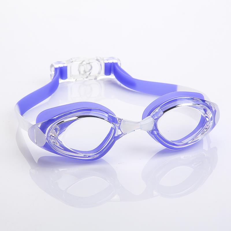 ภาพหน้าปกสินค้า2113แว่นตาว่ายน้ำ (ผู้ใหญ่) เลนโปร่งใสและป้องกันหมอก รุ่น 2113