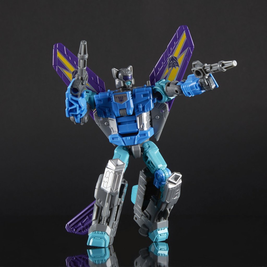 hasbro-transformers-generations-power-of-the-primes-deluxe-class-blackwing-gift-toys-e1128