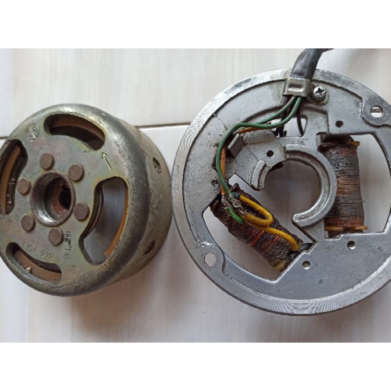 สปูลแม่เหล็ก กระสวยจุดระเบิด Yamaha v80 v75 v80robot type CDI original