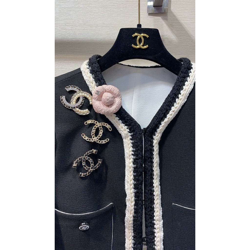 พรี-ราคา1500-chanel-เข็มกลัด-brooch