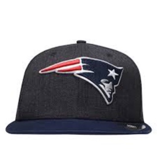 [พร้อมส่ง] New Era 9Fifty New England Wash Flatpeak Snapback Cap (S-M)