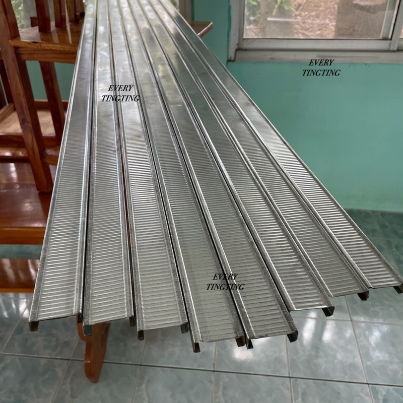 ซีลาย-ซีไลน์-c-line-แบบหนา-รุ่นน้ำหนัก-0-9-kg-โครงซีไลน์-เหล็กยึดฝ้า-โครงซี-เหล็กฉาก-เหล็กยาว-อุปกรณ์ยึดฝ้า