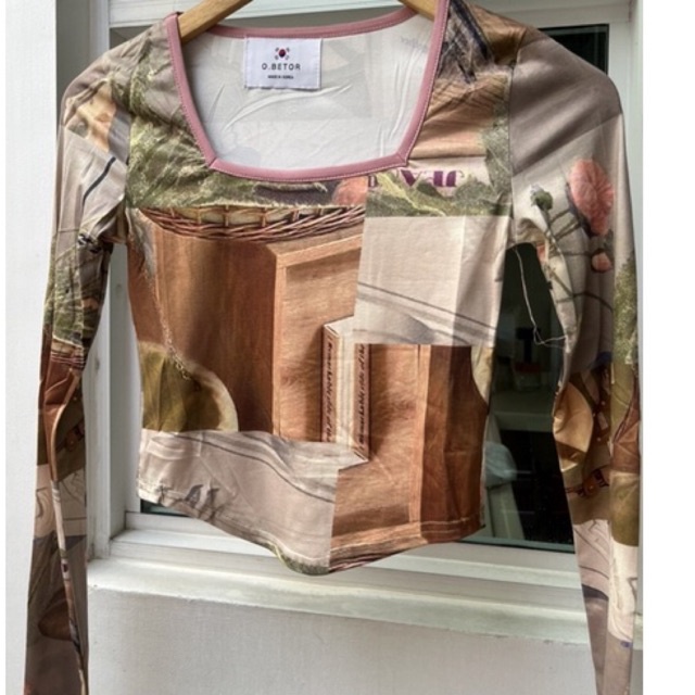 vintage-crop-top-เสื้อแขนยาวทรงครอปผ้าไมโคร-งานนำเข้าเหมาะกับ-season-นี้สุดๆ