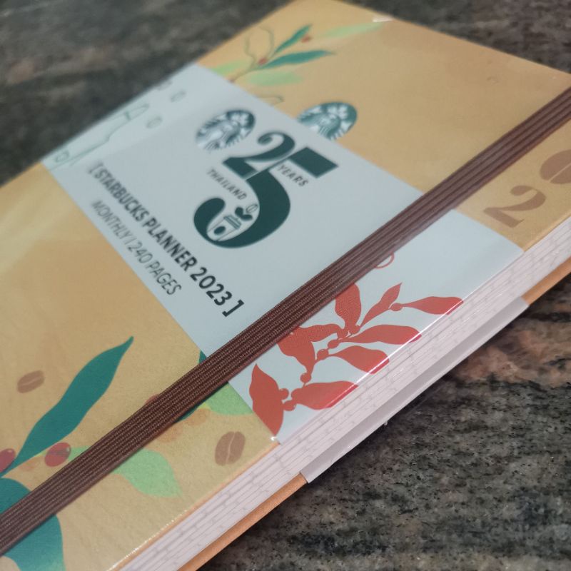 สมุดโน้ตสตาร์บัคส์ (MOLESKINE) พร้อมคูปองในเล่ม planner 2023 with