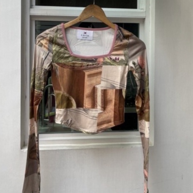 vintage-crop-top-เสื้อแขนยาวทรงครอปผ้าไมโคร-งานนำเข้าเหมาะกับ-season-นี้สุดๆ