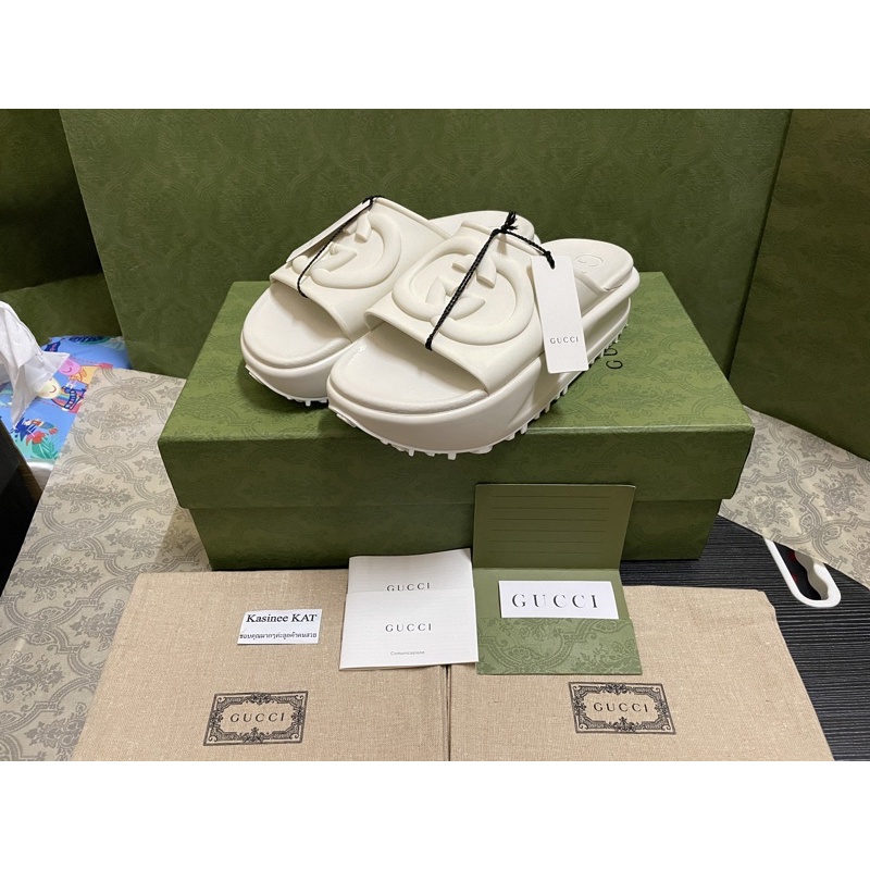 รองเท้า Women's slide sandal with Interlocking G Shopee Thailand