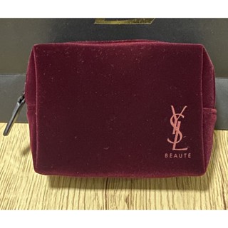 กระเป๋าเครื่องสำอางแบรนด์ YSL( Lie-De-Vin Velvet Pouch)💥ของแท้จากเคาเตอร์ไทย💥