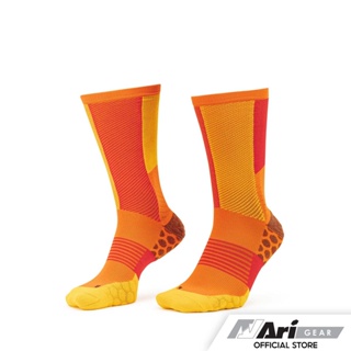 ARI RACING RUNNING CREW SOCKS - ORANGE/RED/YELLOW ถุงเท้าวิ่ง อาริ เรซซิ่ง รันนิ่ง สีส้มแดงเหลือง