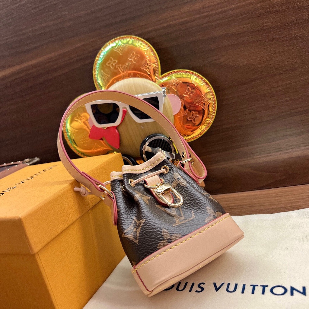 พรี-ราคา2300-lv-louis-vuitton-หนังแท้-กระเป๋าเศษสตางค์-พวงกุญแจkeychain