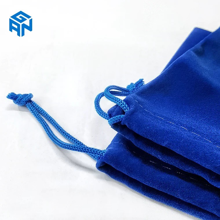 cod-ถุง-gan-bag-สีฟ้า-ใช้ใส่รูบิคได้-1-ลูก-12-5x13-ซม-รูบิค-3x3-gan-moyu-qiyi