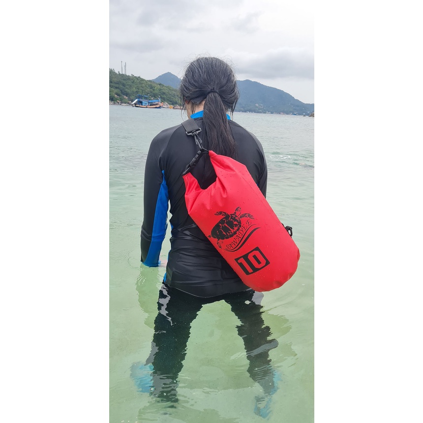 กระเป๋ากันน้ำ-สวัสดี-เต่าทะเล-10-ลิตร-waterproof-bag-sawadee-sea-turtle-10l