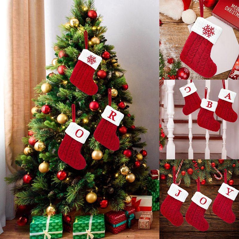 ถุงเท้าถัก-ลายตัวอักษรเกล็ดหิมะ-สีแดง-สําหรับตกแต่งบ้าน-ต้นคริสต์มาส