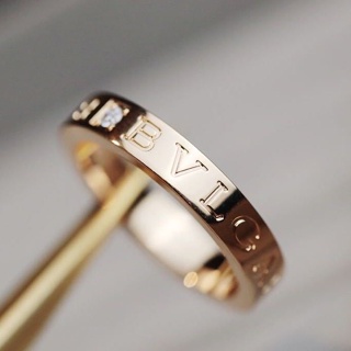 Bvlgari แหวนแฟชั่น Bao BV เวอร์ชั่นสูง แหวนเงินสเตอร์ลิง ชุบทอง สําหรับผู้ชาย และผู้หญิง สีโรสโกลด์ เพชรเดี่ยว แฟชั่นยุโรปและอเมริกา P831