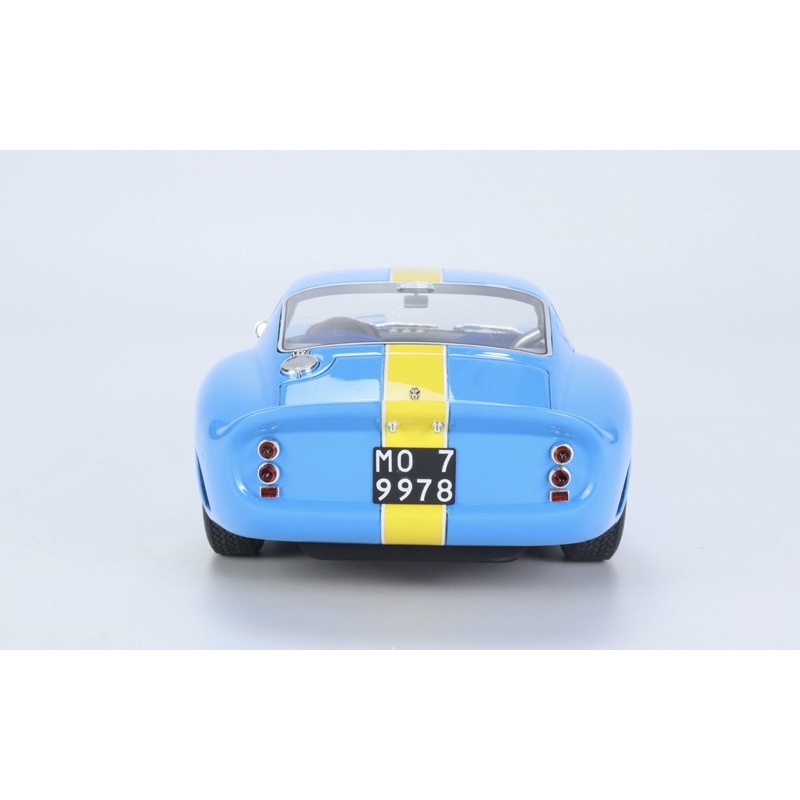 ferrari-gto-คันใหม่ในกล่อง-scale-1-18-ยี่ห้อ-gt-spirit