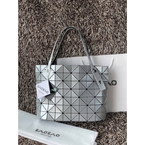 bao-bao-issey-miyake-rock-matte