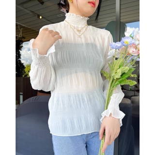 ภาพขนาดย่อของภาพหน้าปกสินค้า3.3 ใส่โค้ดลดเพิ่ม Theyourlooks  พร้อมส่ง Royal pleated turtleneck blouse เสื้อแขนยาว ผ้าแบบบาง จากร้าน theyourlooks บน Shopee ภาพที่ 7