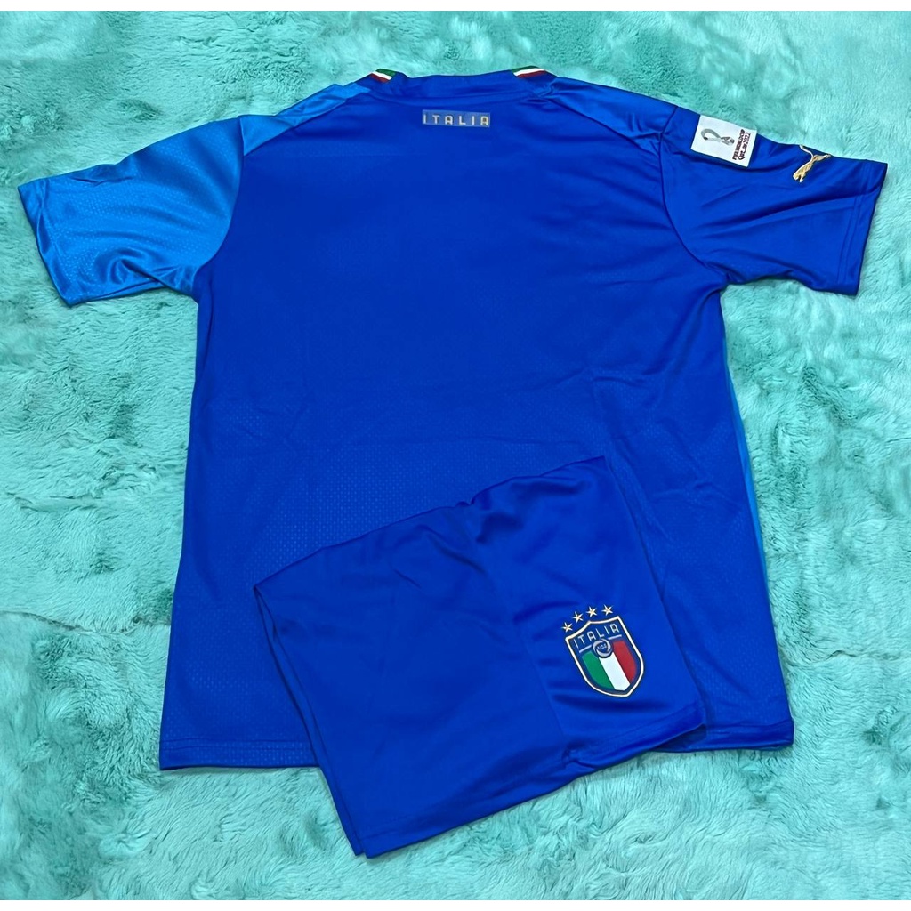 ชุดบอล-ทีมชาติอิตาลี-italy-home-amp-away-ปี2022-23-แขนสั้น-คอกลม-ครบชุด-เสื้อพร้อมกางเกง-มีครบไซส์-ใหม่ล่าสุด