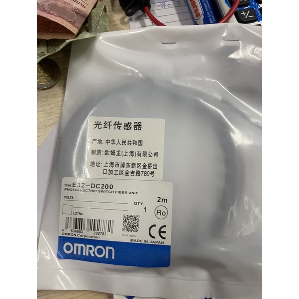 พร้อมส่ง-fiber-sensor-omron-e32-dc200-รับส่ง-เช็คเซอร์