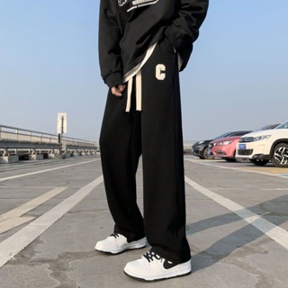 ภาพหน้าปกสินค้ากางเกงลำลองผู้ชายขายาวผ้าฝ้ายอินเทรนด์สไตล์เกาหลีมีกระเป๋าทั้งสองข้าง M-5XL ที่เกี่ยวข้อง
