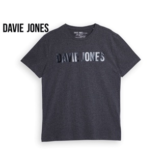 DAVIE JONES เสื้อยืดพิมพ์ลายโลโก้ สีเทา Graphic Print T-Shirt in grey TB0301CD