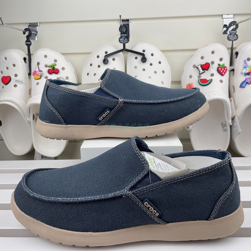ภาพหน้าปกสินค้ารองเท้าผ้าใบโลฟเฟอร์ Crocs กันลื่น สวมใส่สบาย สไตล์นักธุรกิจ สําหรับผู้ชาย 202972 จากร้าน lli7424829.th บน Shopee