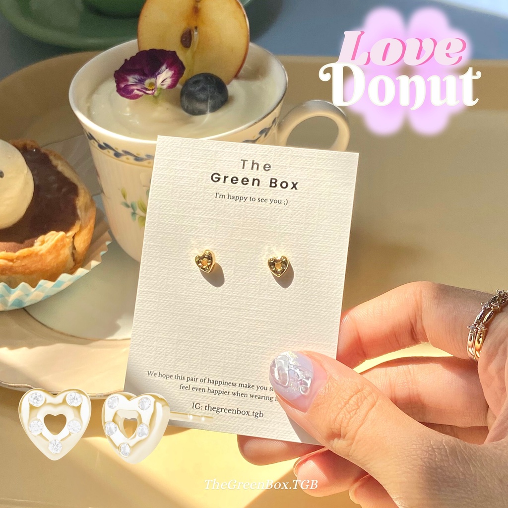 ภาพหน้าปกสินค้าต่างหู Love Donut earrings - TheGreenBox