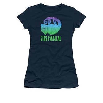 stay-magical-levitating-chameleon-womens-t-shirt-เสื้อเชิ้ต-เสื้อคู่วินเทจ-เสื้อคนอ้วน