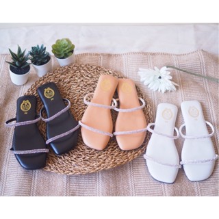 (🇹🇭พร้อมส่ง)รองเท้าแตะ👠มีเก็บเงินปลายทาง sz.36-41 (ทรงสวยแซ่บมากก)ดีเทลแต่งเส้นเพชรคริสตัล แบบสวย แบบเก๋ แบบสับ🔥