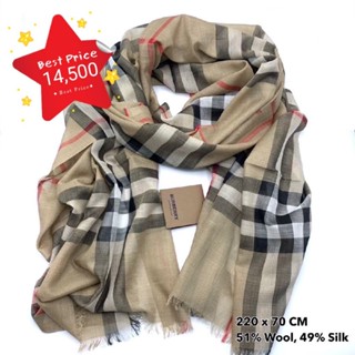 ★ New  ของแท้ 100% ผ้าพันคอ Burberry scarf