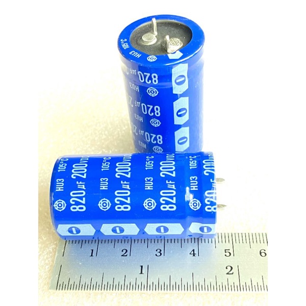 แพ็ค1ตัว-c-820uf-200v-ค่าผิดพลาด-20-hitachiสีน้ำเงิน-25x45mm-คาปาซิเตอร์-820uf-200v-capacitor-820uf-200v