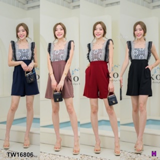 B16806 จั้มสูทขาสั้น ระบายพลีท Pleated short jumpsuit