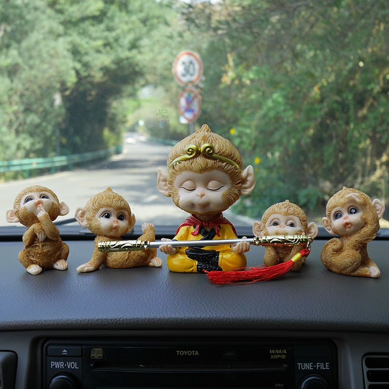 รถ-qitian-dasheng-เขย่าหัวตุ๊กตาลิงน่ารักเครื่องประดับรถ-sun-wukong-รถตกแต่งรถสร้างสรรค์