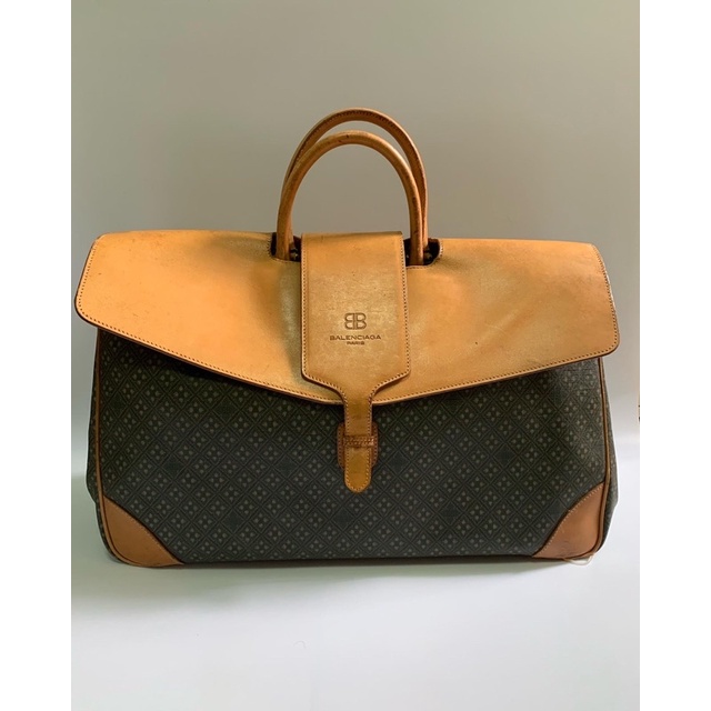 travel bag balenciaga