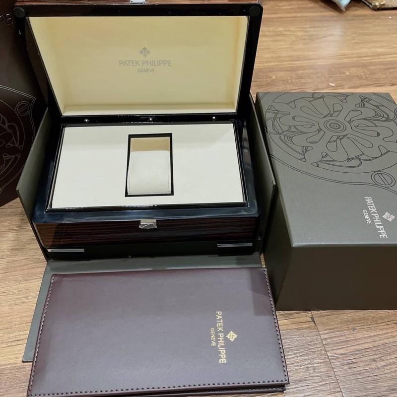 กล่องนาฬิกา-box-grid-patek-philippe-watch-box-pp-nautilus-กล่องเหมือนแท้เลยครับ