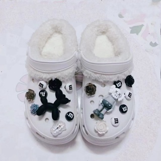 ชุดจี้การ์ตูน Toy Story Jibbits Sanrio Jibits Crocks สําหรับตกแต่งรองเท้าผู้ชาย