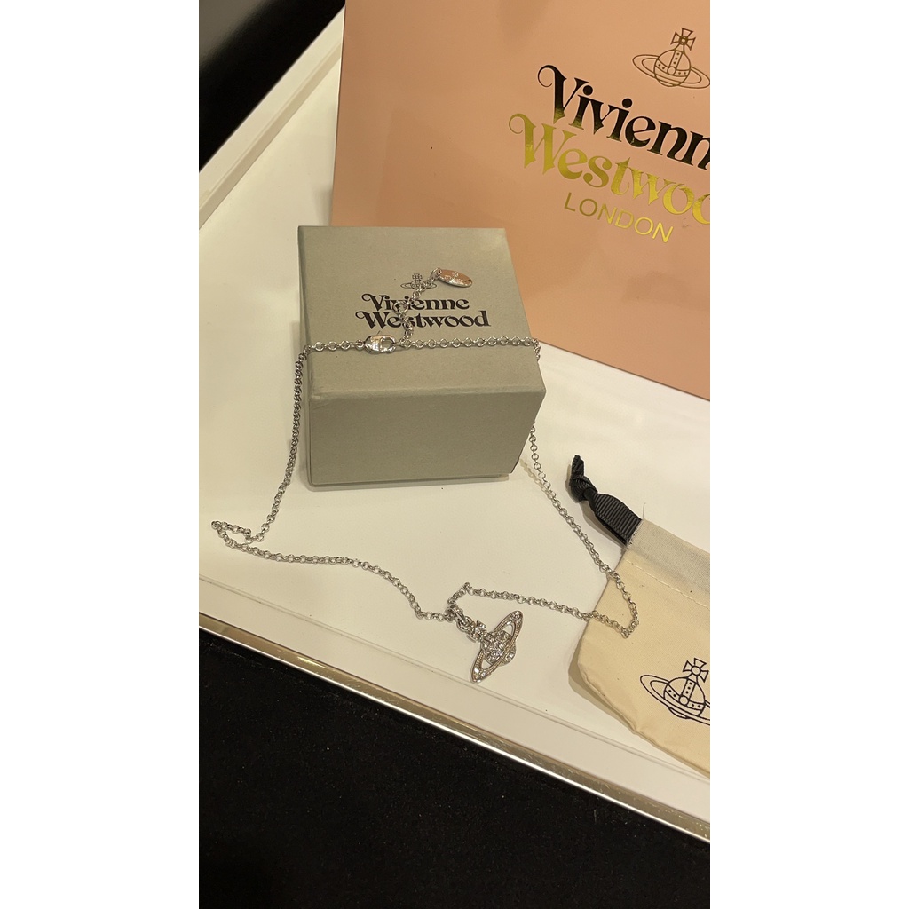 พรี-ราคา1900-viviennewestwood-ไข่มุก-เพชร-สร้อยคอ