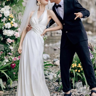 ชุดแต่งงานที่เรียบง่าย ใหม่ เซ็กซี่ แฟชั่น เจ้าสาว ริมทะเล ชายหาด สนามหญ้า งานแต่งงาน ฮันนีมูน ท่องเที่ยว ชุดเดรสสีขาว