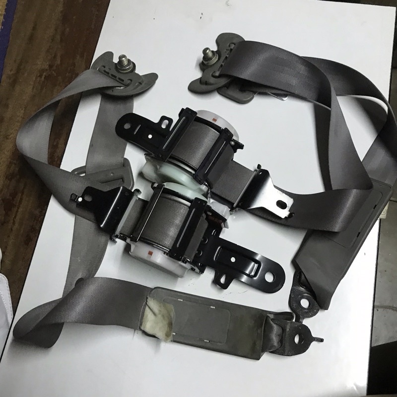 เข็มขัดนิรภัย(seat belt) HONDA Civic FD ปี 20062011 มือสองแท้ Shopee