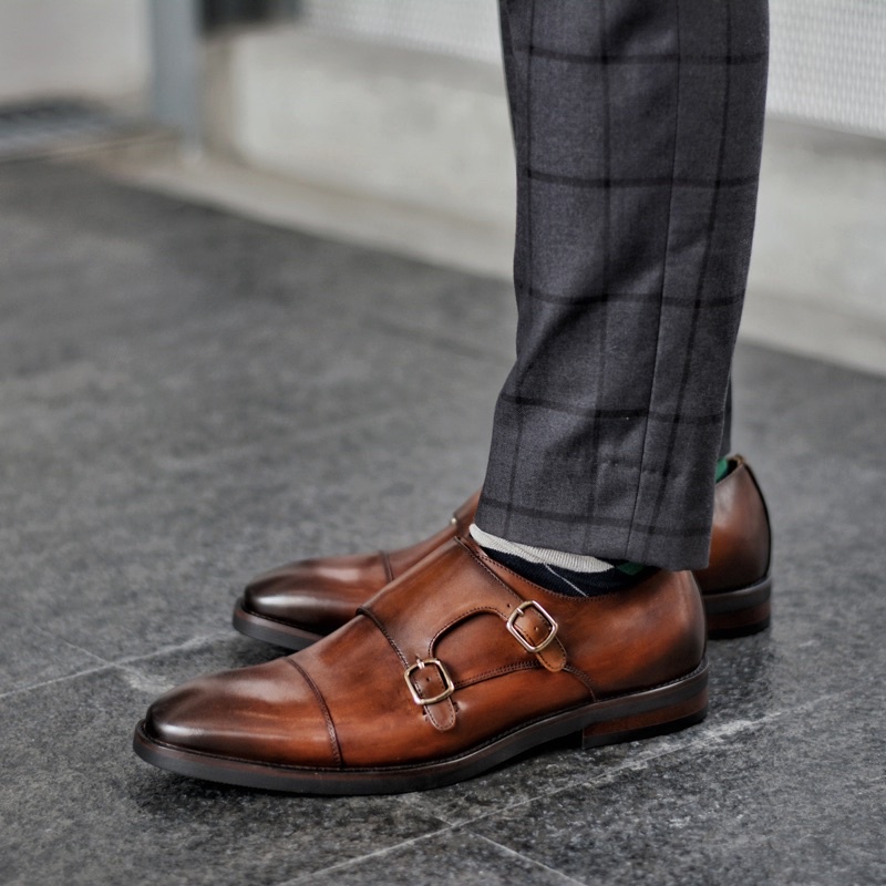 504-double-monk-strap-patina-paint