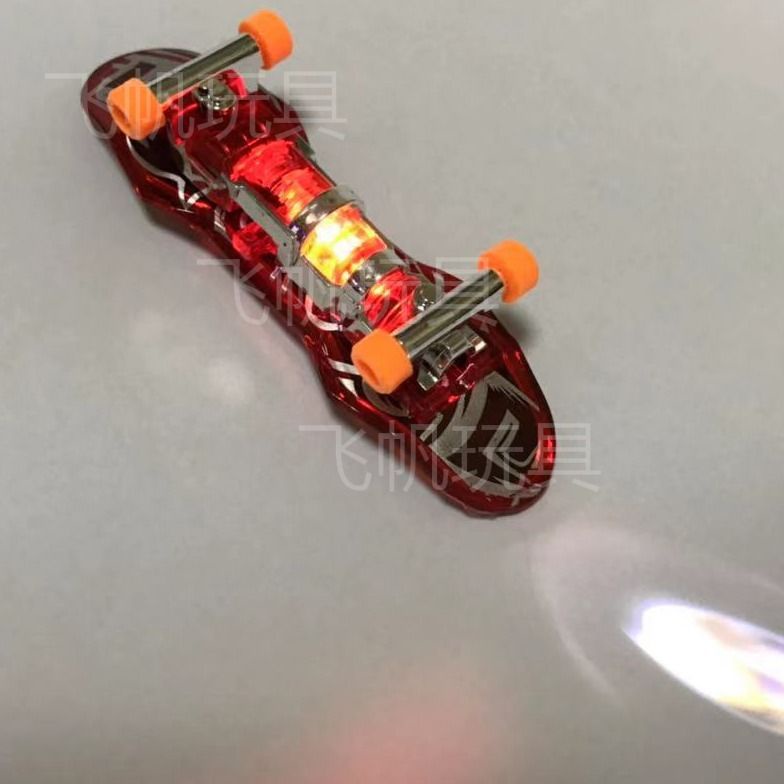 finger-scooter-mini-desktop-toy-creative-fingertip-skateboard-decompression-props-children-s-fun-skateboard