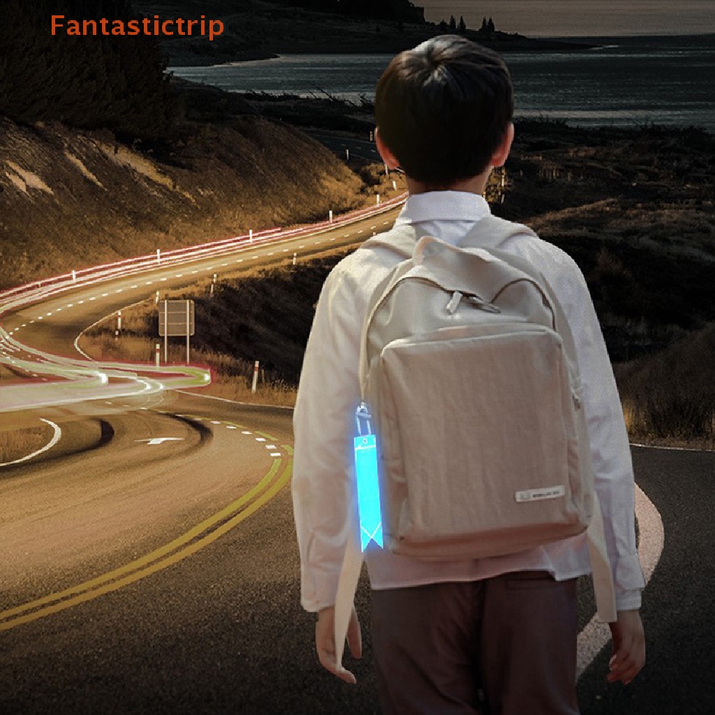 fantastictrip-พวงกุญแจ-จี้แถบสะท้อนแสง-เพื่อความปลอดภัย-แฟชั่น-สําหรับตกแต่งกระเป๋า-2-ชิ้น