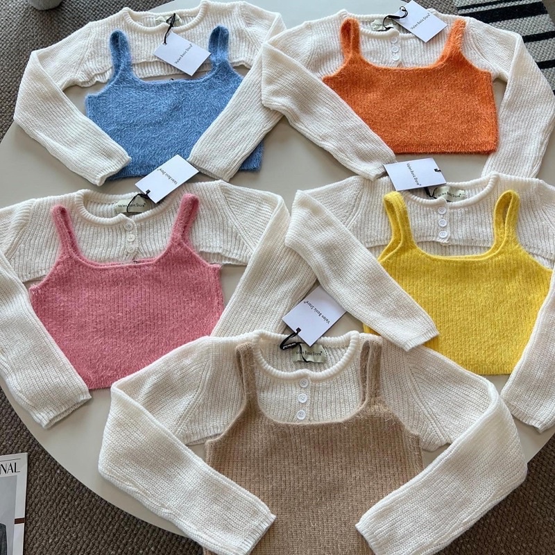 fufu-crop-set-380ฟรีส่ง-เสื้อไหมพรม2ชิ้น-ผ้าขนๆนุ่มนิ่ม-น่ารักมากๆ-ความยาวเสื้อกำลังดี-valen