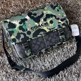 COACH LEAGUE MESSENGER BAG IN SIGNATURE CANVAS WITH CAMO PRINT