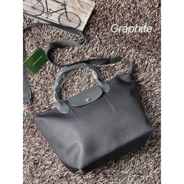 longchamp-le-pliage-neo-size-m