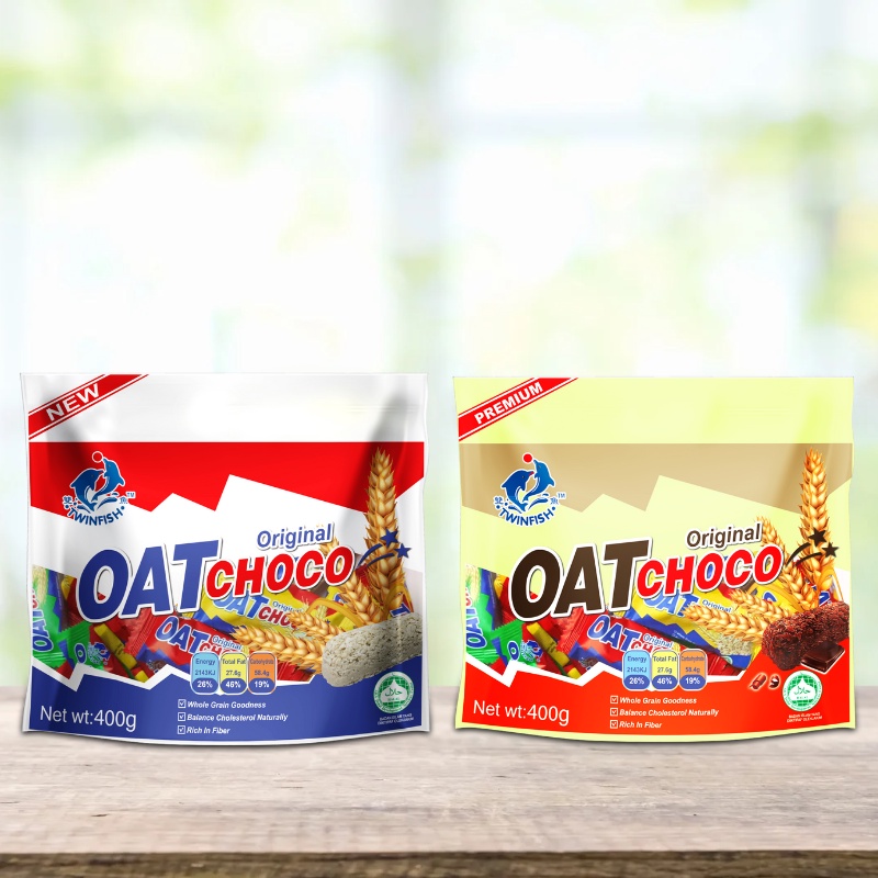 ภาพหน้าปกสินค้าOAT CHOCO ขนมธัญพืช สองรสชาติ ข้าวโอ๊ตอัดแท่ง 80 กรัม(8-10ชิ้น)