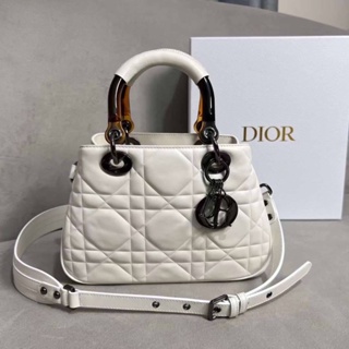 กระเป๋าแบรนด์เนมกระเป๋าสะพายข้าง DIOR MINI TOTE BAMBOO HANDDLE   SIZE : 25*17*9CM