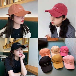 Cap_Moi et Toi Hat หมวกแก็ป ลายปัก มีหลายสี ราคาถูก พร้อมส่ง